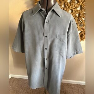 Croft&Barrow Men’s Shirt Size L
